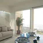 Frontemare Daire Lido di Latina