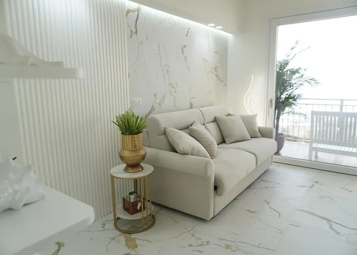 Apartament Frontemare *